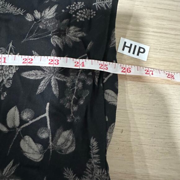 Disturbia Womens Goth Poisonous Plant Puff Sleeve Midi Dress Black Size US 12 - Picture 14 of 16